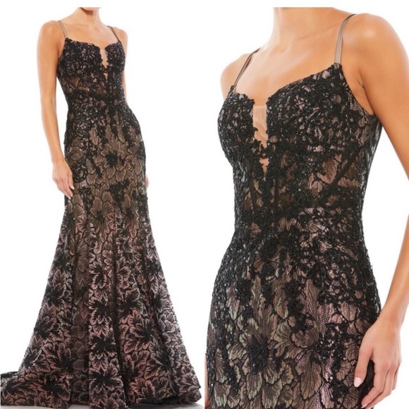 Mac Duggal 79252 Notched Neckline Lace Trumpet Dress (6)